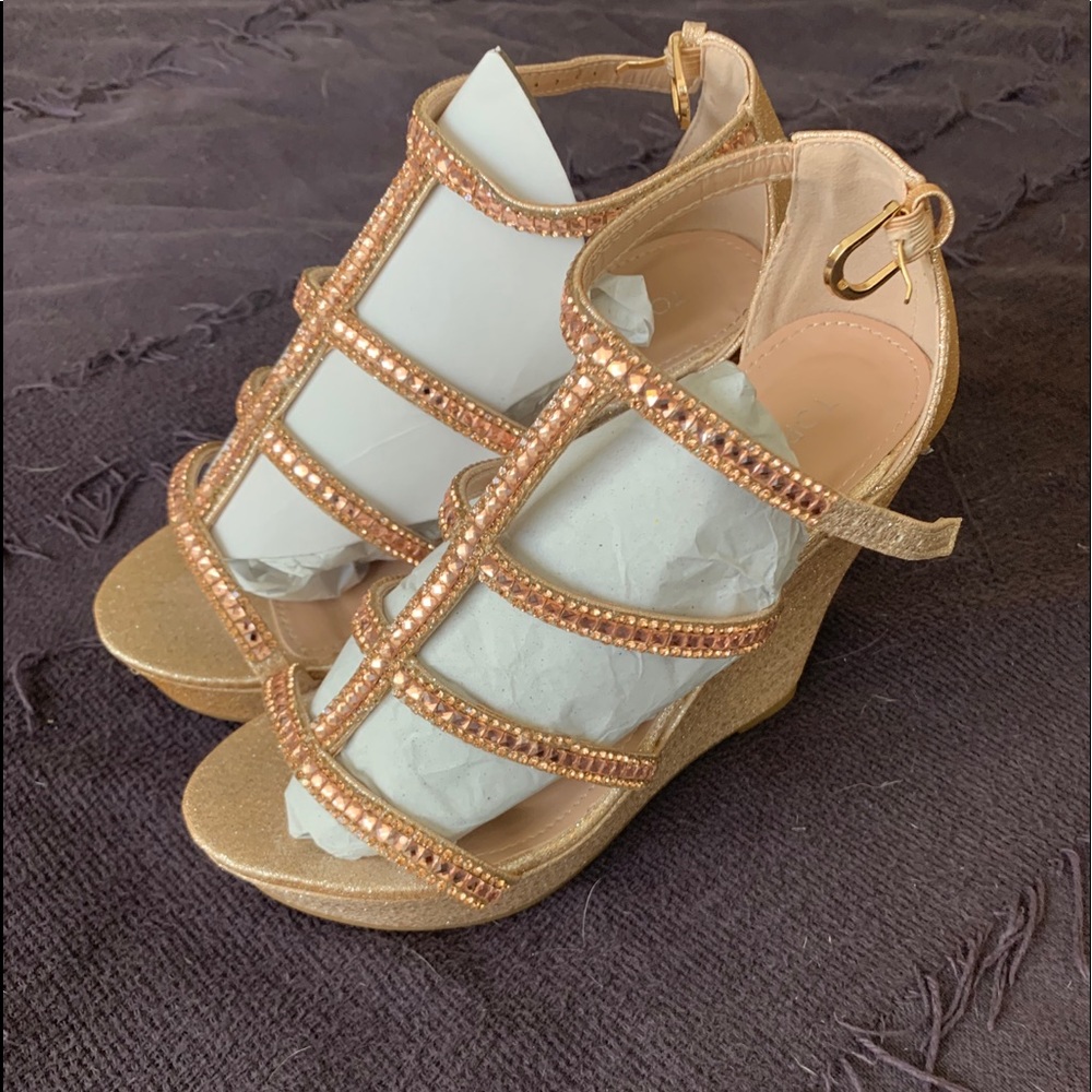 Rose Gold Rhinestone Wedges